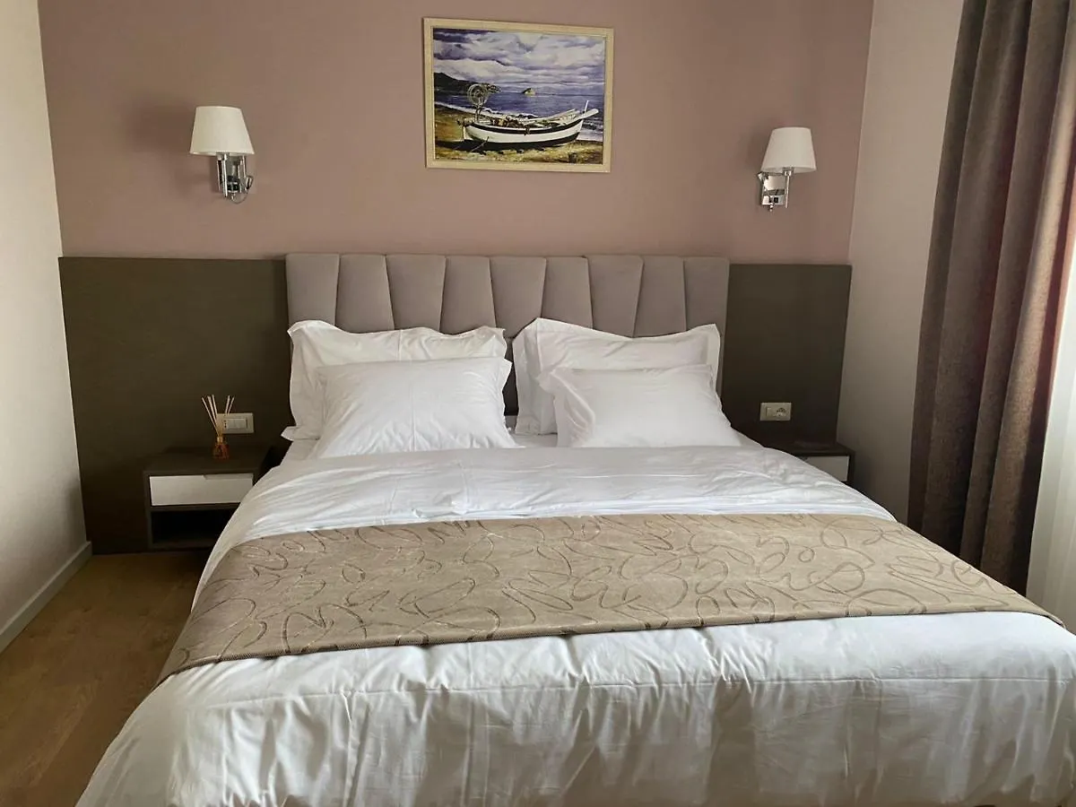 Doanesia Premium Hotel & Spa Tirana 4*,  Albánia